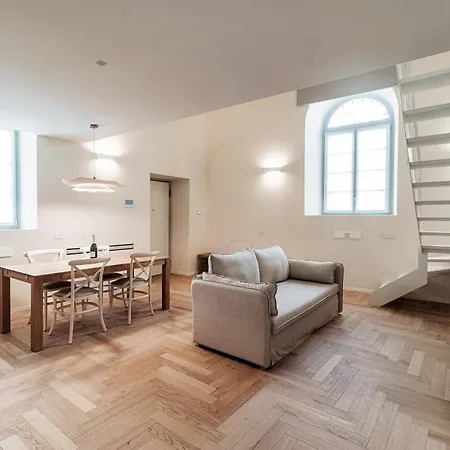 Valencia - The House Of Travelers Lägenhet