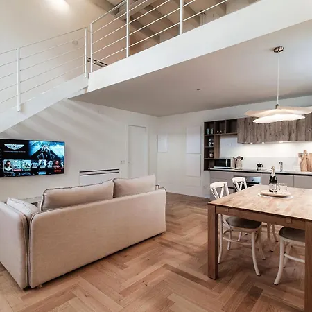 Apartment Valencia - The House Of Travelers *