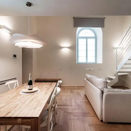 Valencia - The House Of Travelers Apartment